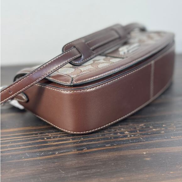 NWT Coach Andrea Shoulder bag in Brown Signature Jacquard - Picture 8 of 16